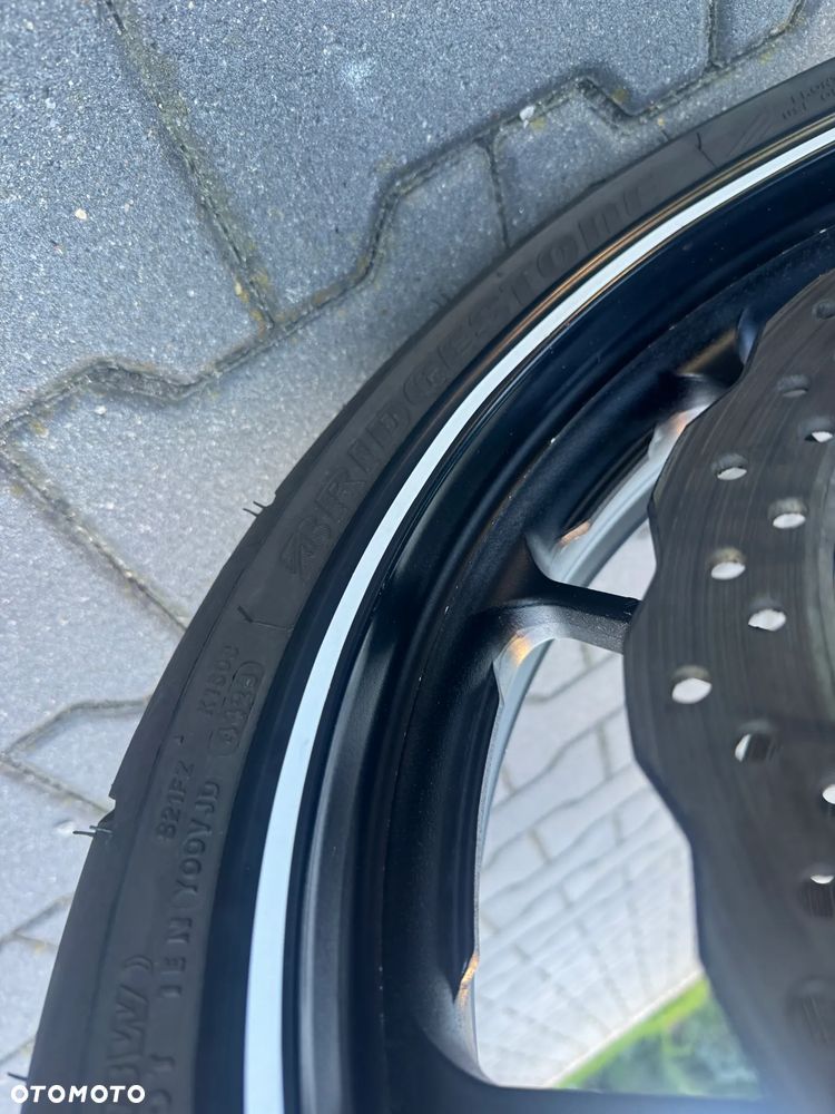 Yamaha MT - 30