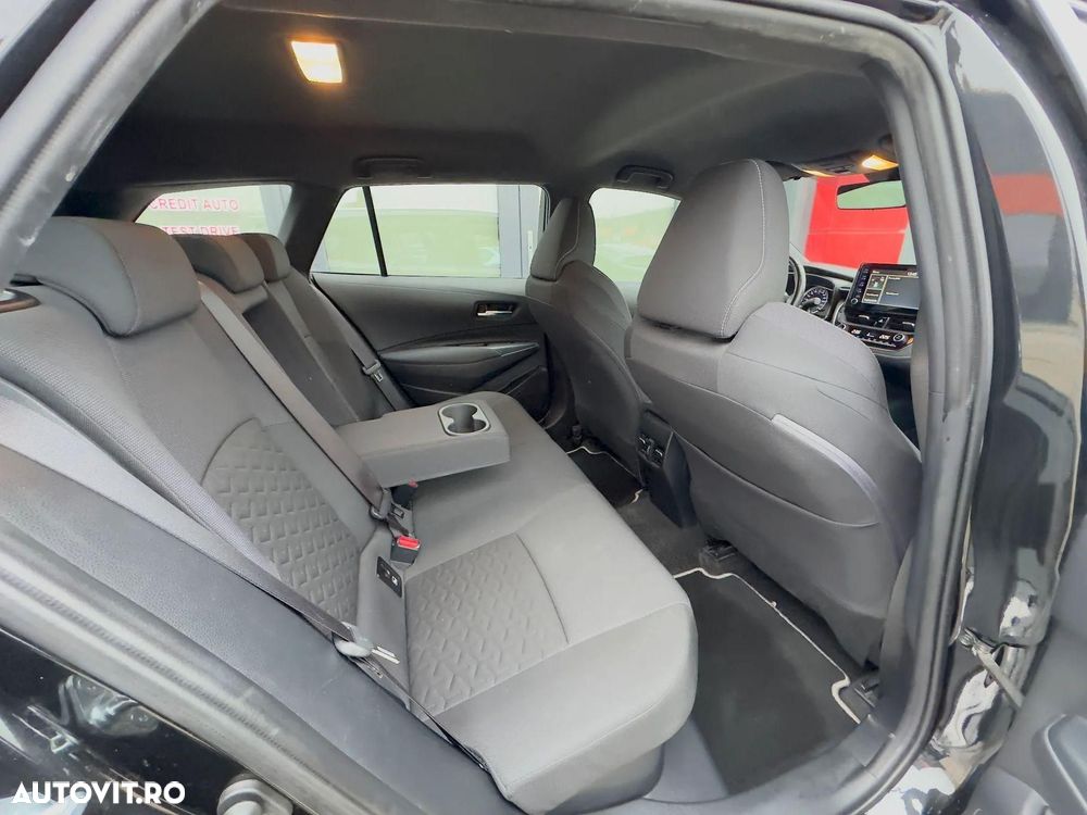 Toyota Corolla 1.8 HSD TS Dynamic - 18