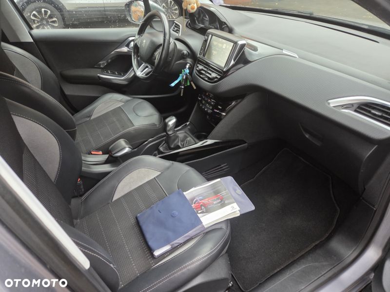 Peugeot 2008 PureTech 110 Stop&Start Allure - 31