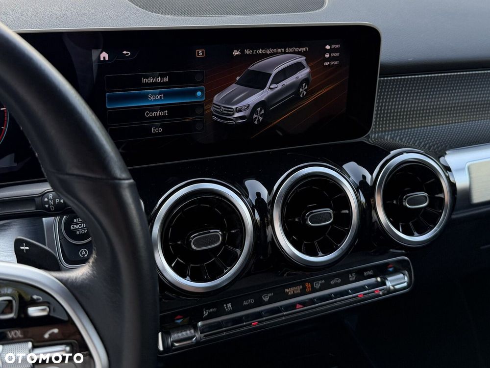 Mercedes-Benz GLB 200 d Progressive 8G-DCT - 38
