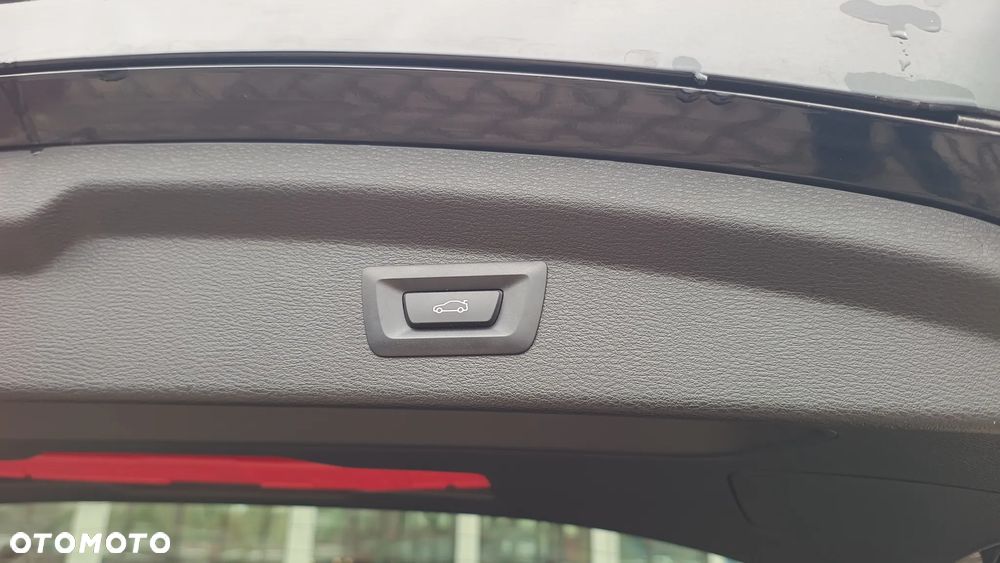 BMW X2 sDrive18i Business Edition - 24