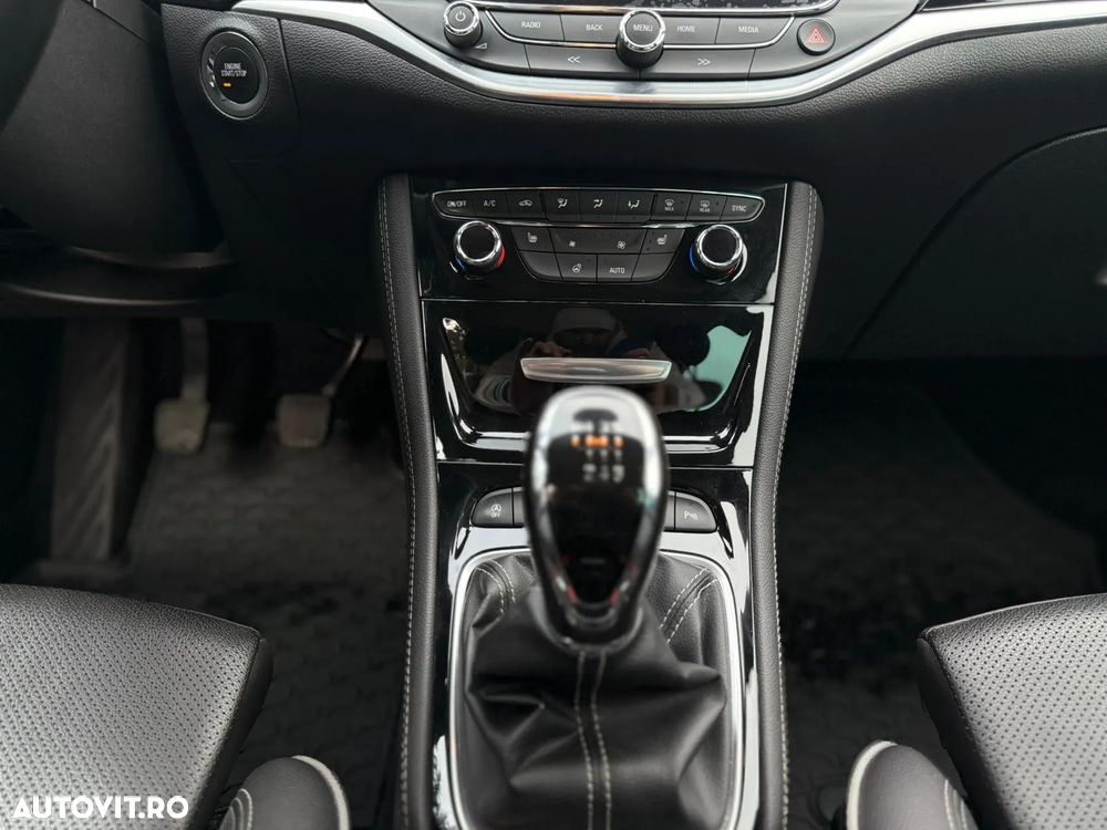 Opel Astra 1.4 Turbo ECOTEC Innovation - 17