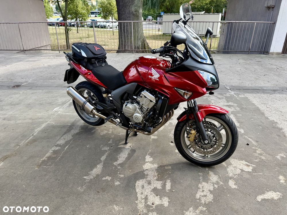 Honda CBF - 27