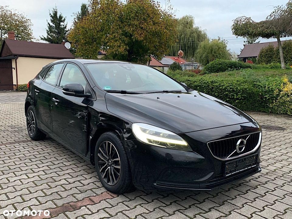 Volvo V40 - 20