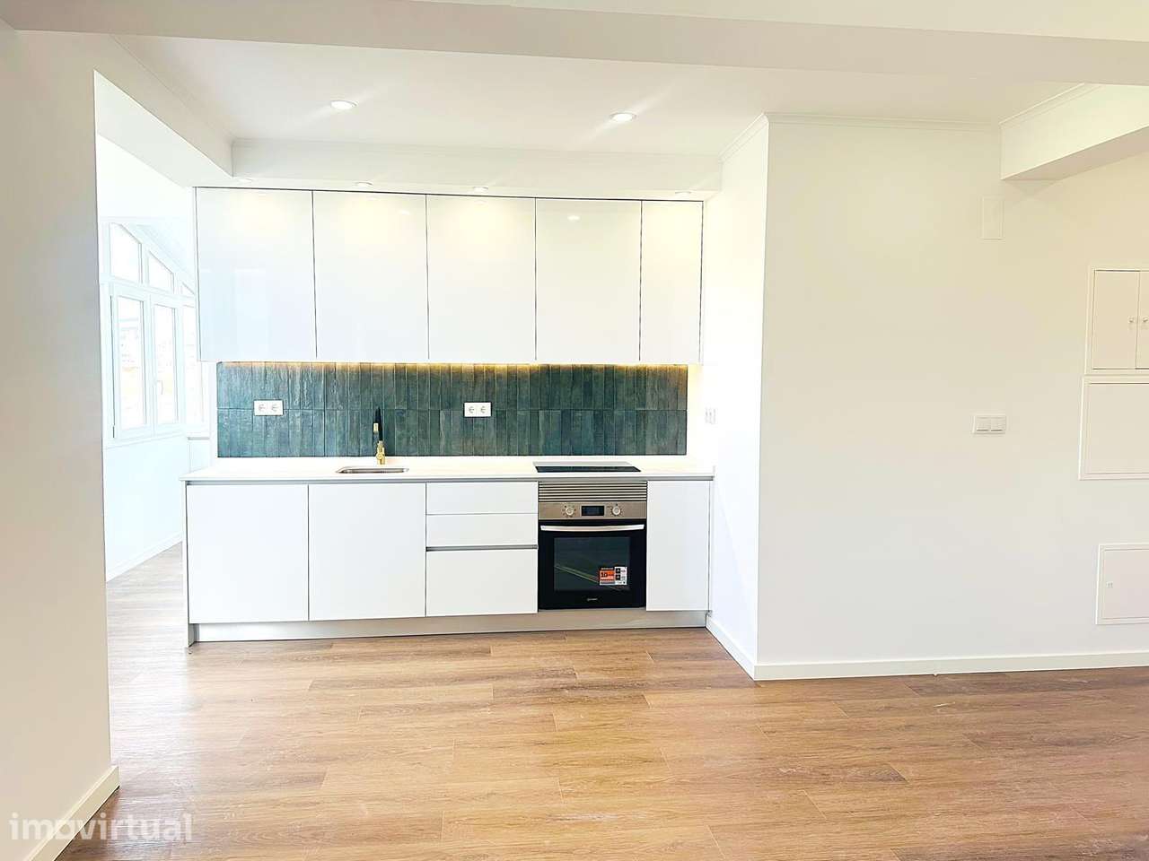 T2 Totalmente Remodelado na Reboleira - Pronto a Habitar! - Grande imagem: 3/18