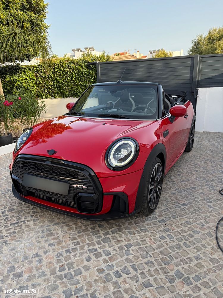 MINI Cabrio Cooper Premium Plus JCW Auto - 2