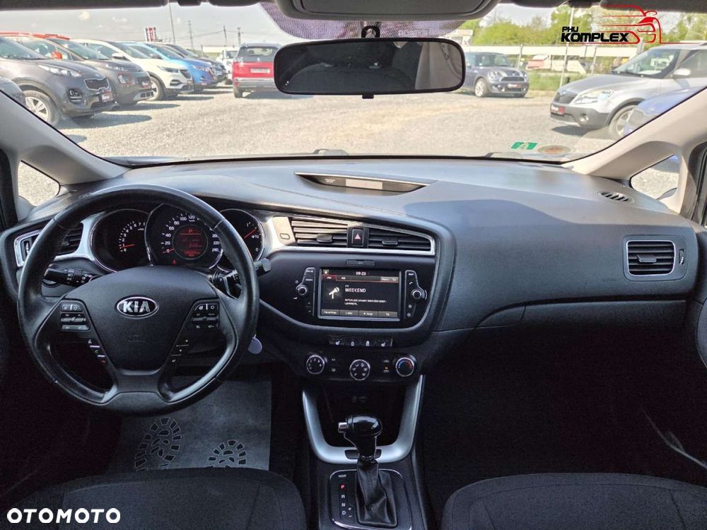 Kia Ceed - 14