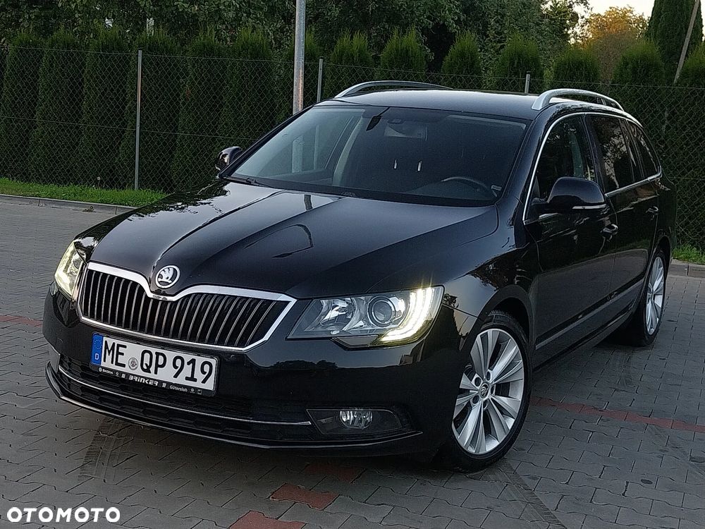 Skoda Superb 2.0 TDI DSG Exclusive - 1