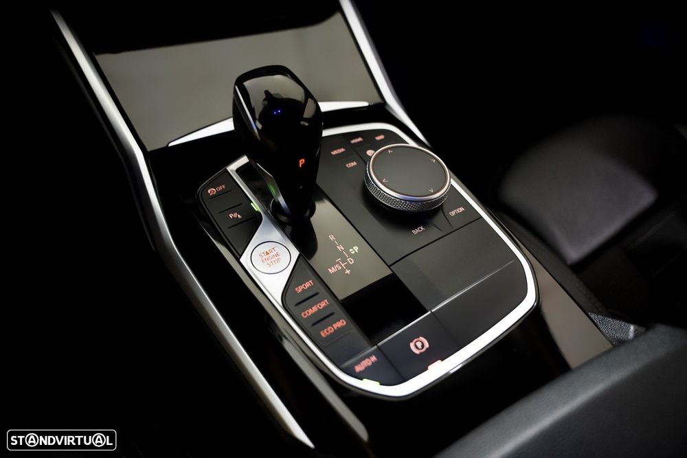 BMW 318 d Touring Line Sport Auto - 7