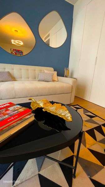 Apartamento T0 ao Marquês de Pombal - Grande imagem: 3/12