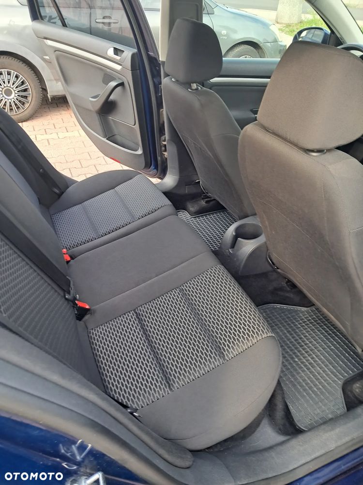 Volkswagen Golf 1.6 TDI Trendline - 10