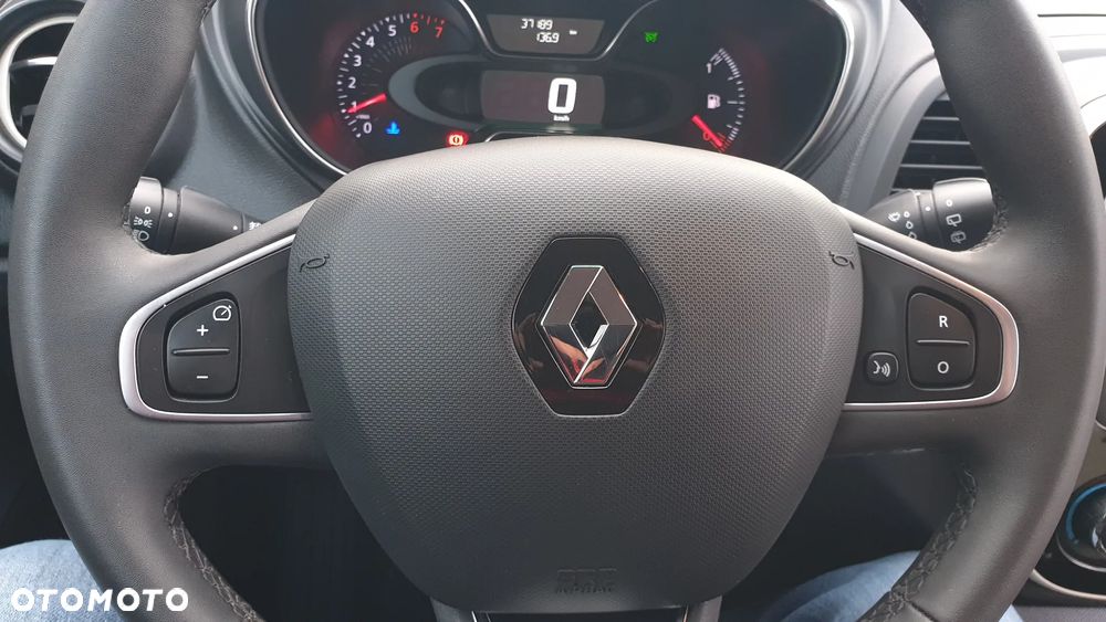 Renault Captur - 30