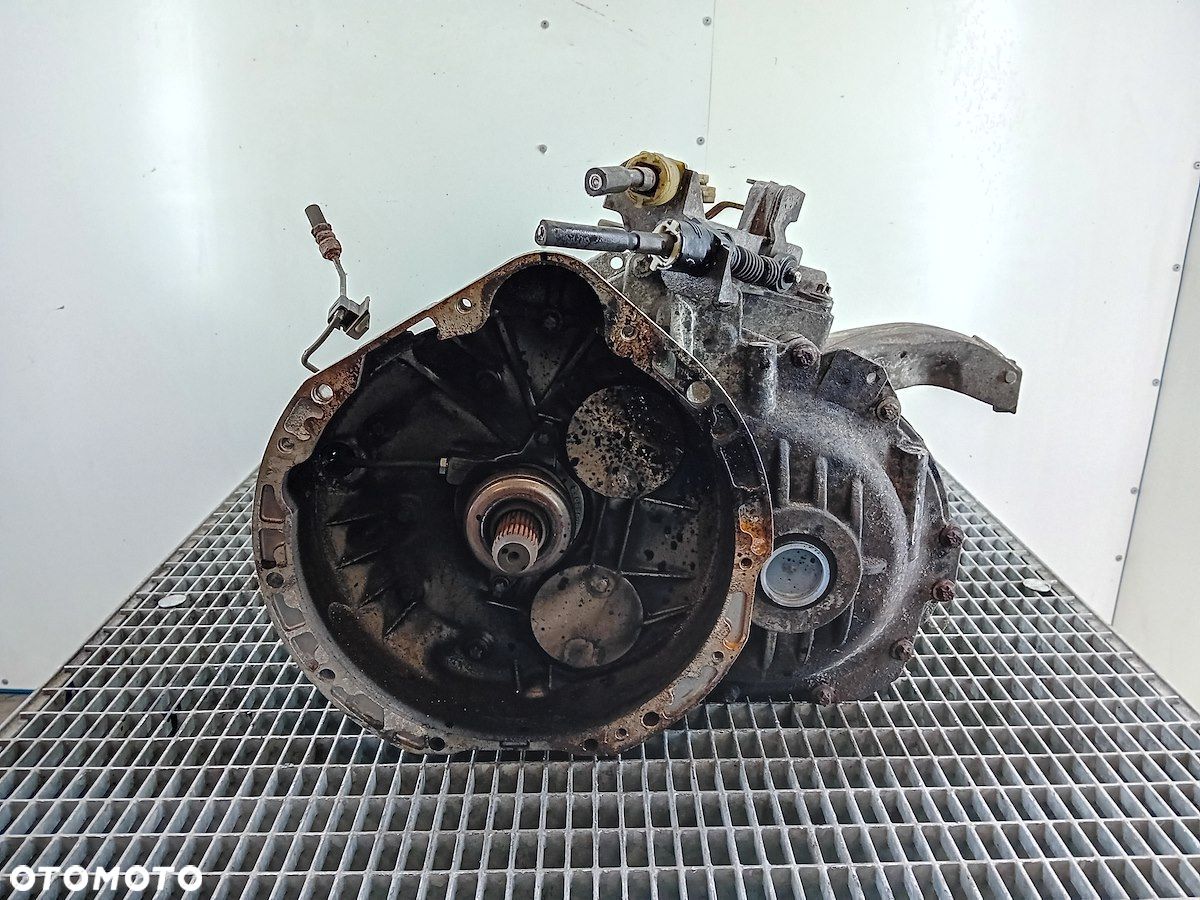 SKRZYNIA BIEGÓW MANUALNA MERCEDES-BENZ KLASA A W169 711640 2.0 CDI - 1