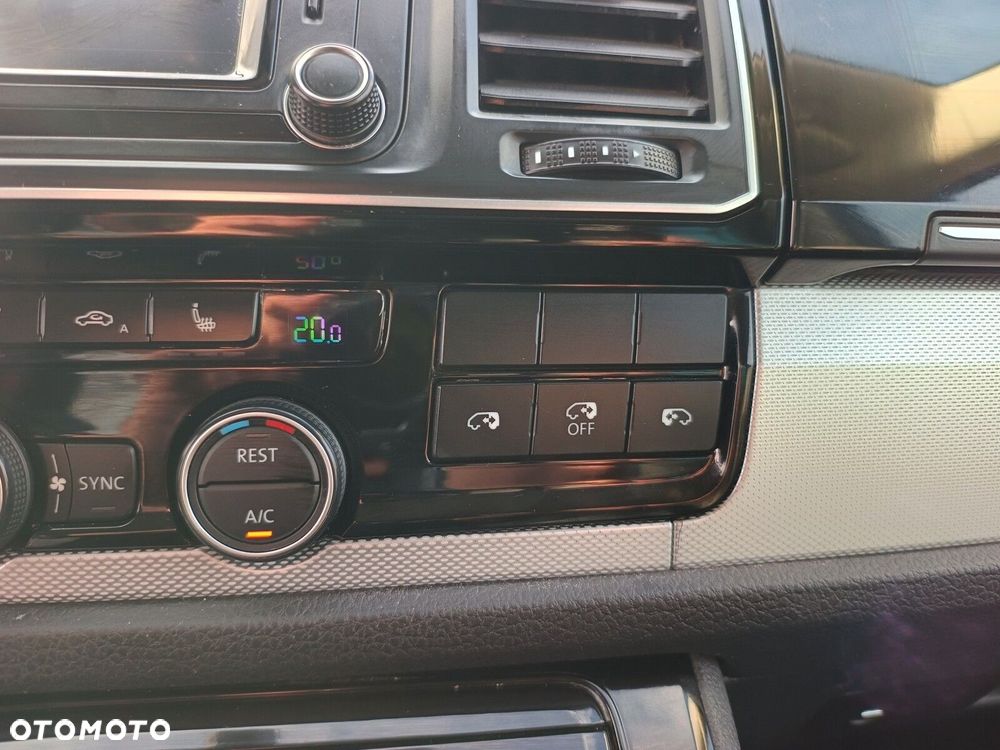 Volkswagen Caravelle 2.0 BiTDI L1 Highline DSG - 28