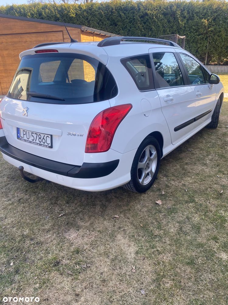 Peugeot 308 120 VTi Family - 4