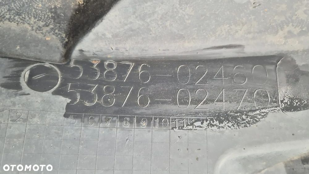 Toyota AURIS II LIFT 2012 2018 Nadkole lewe lub prawe przednie prawy lewy przód Osłona chlapacz 5387602460 5387602470 - 7