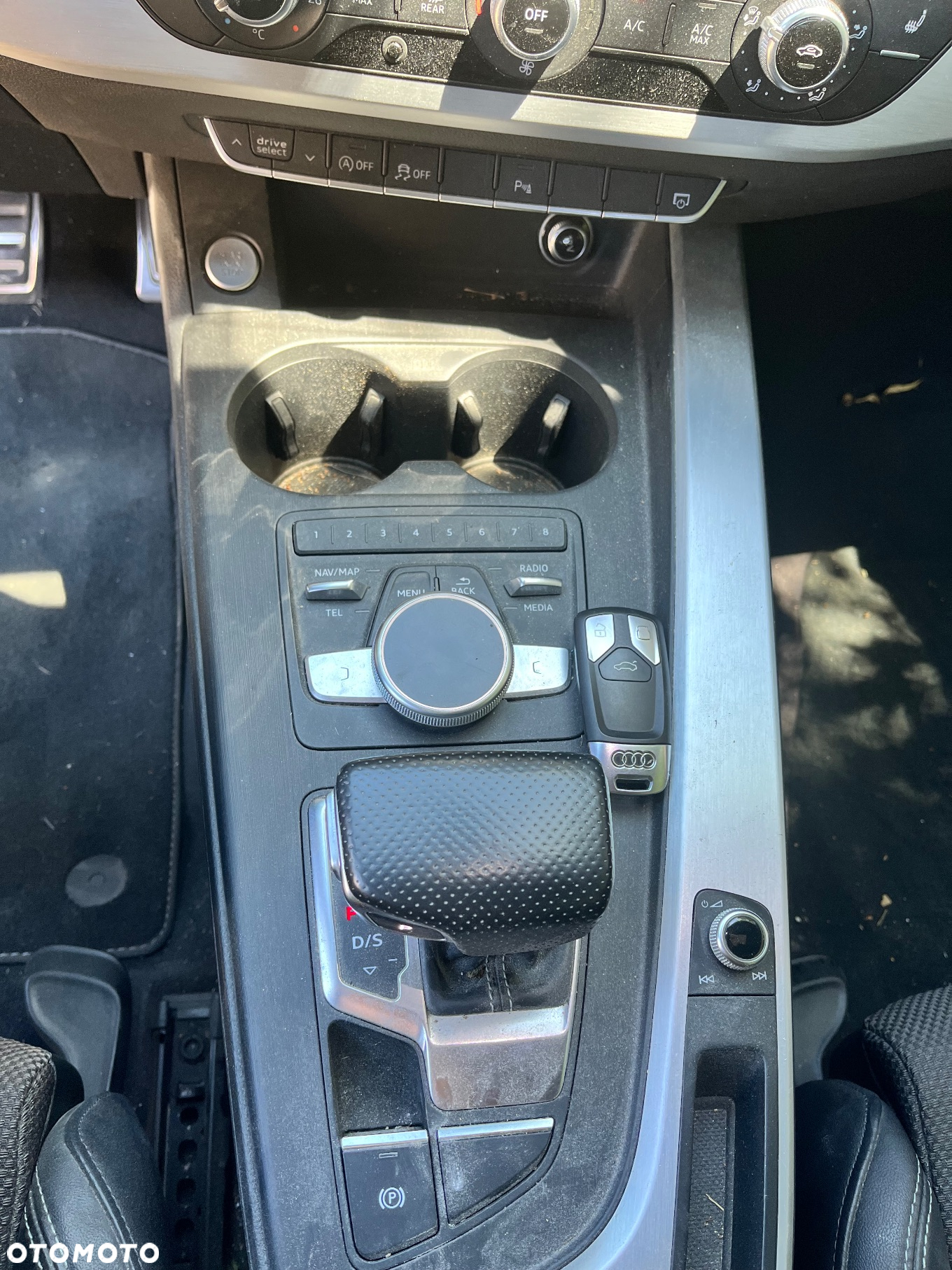 Audi A4 2.0 TDI clean diesel Quattro S tronic - 9
