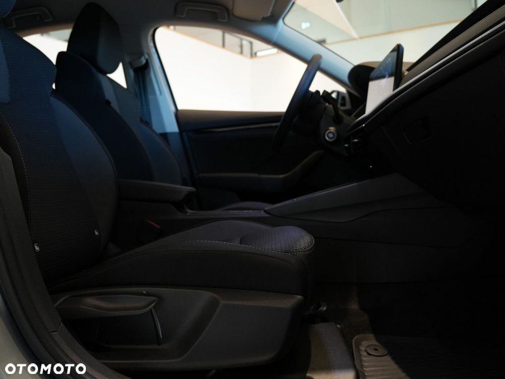 Skoda Octavia 1.5 TSI mHEV Drive Selection DSG - 41