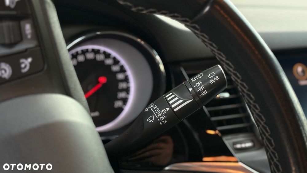 Opel Astra 1.5 CDTI Business Elegance S&S - 26