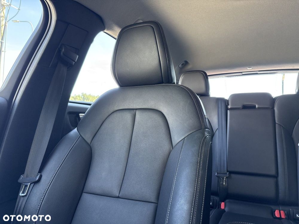 Volvo XC 40 T3 Inscription - 28