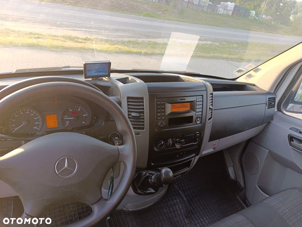 Mercedes-Benz SPRINTER MAXI 2.2CDI - 11