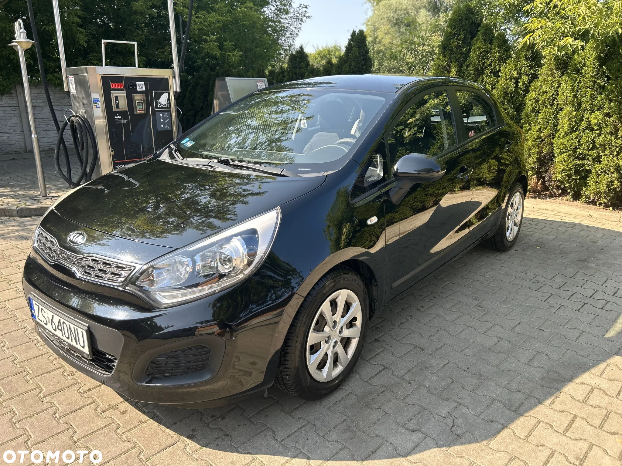 Kia Rio 1.4 L - 2