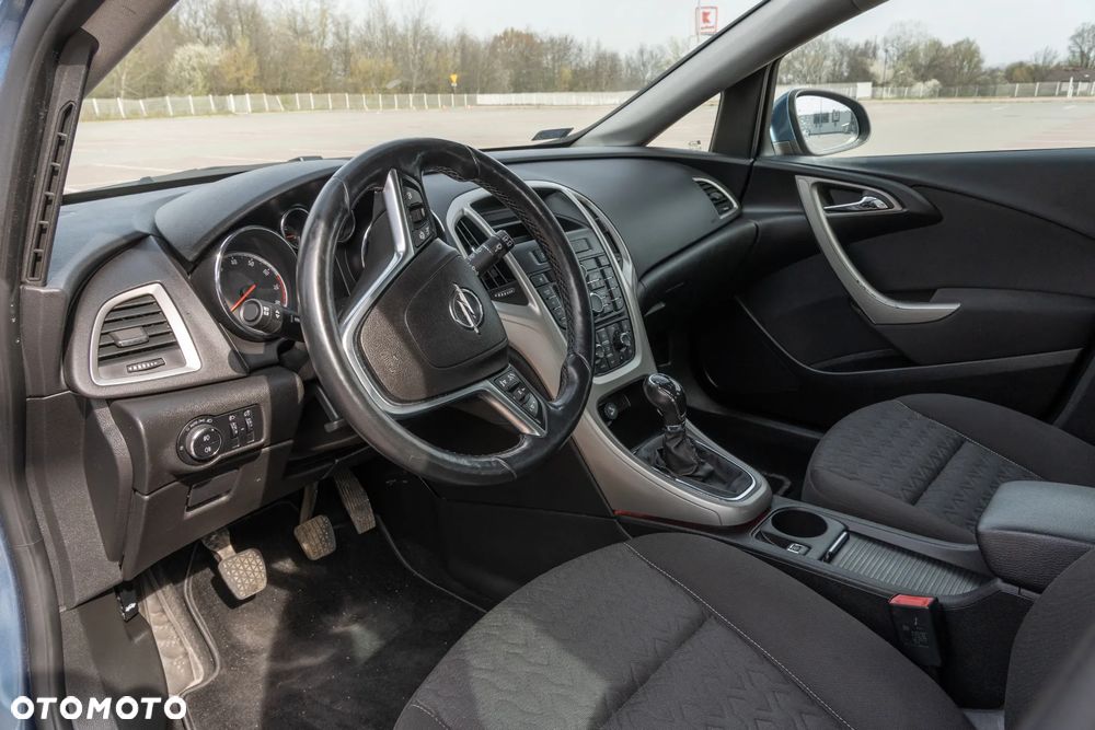 Opel Astra 1.4 T Active - 4