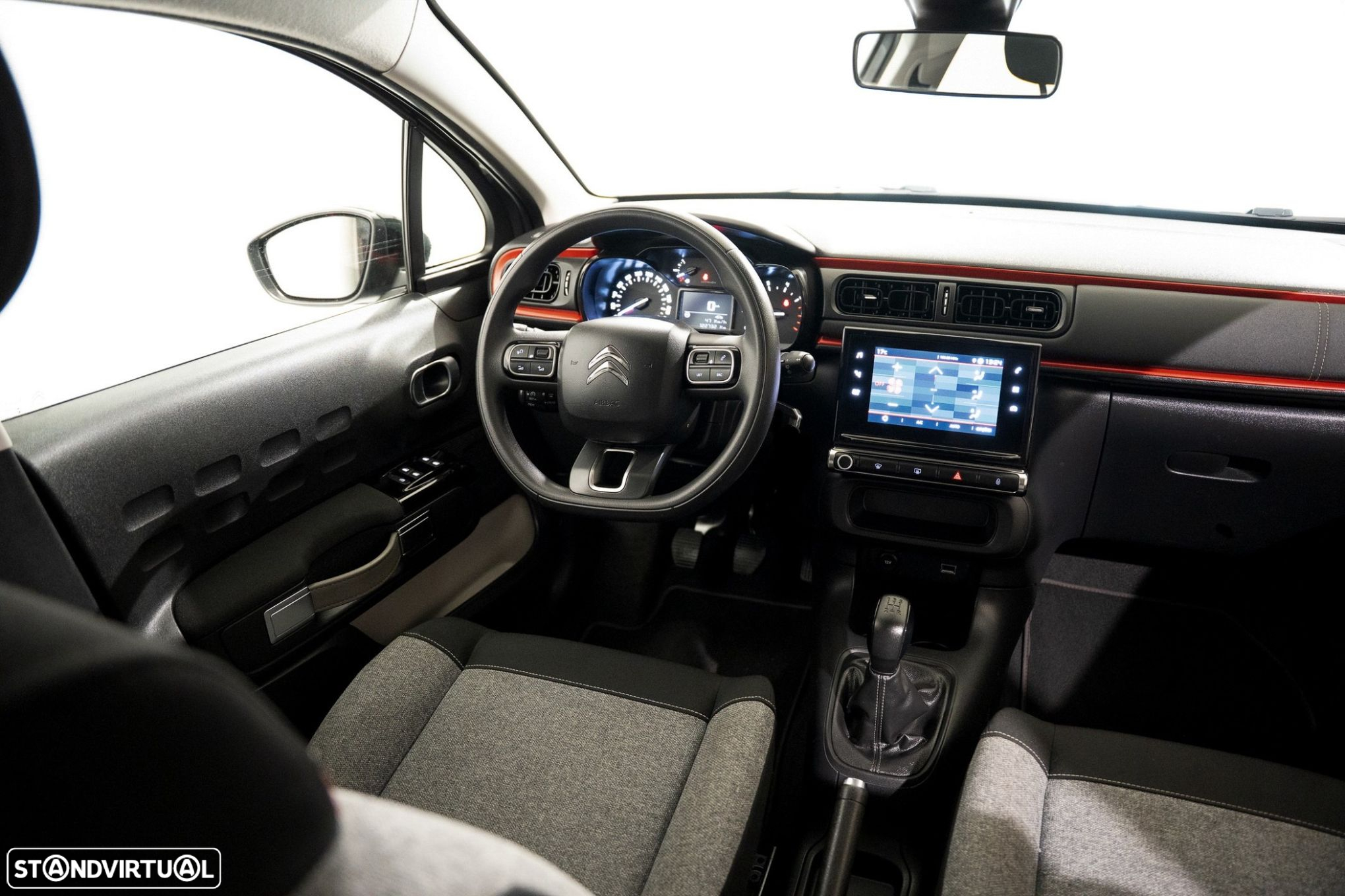 Citroën C3 1.2 PureTech C-Series - 4