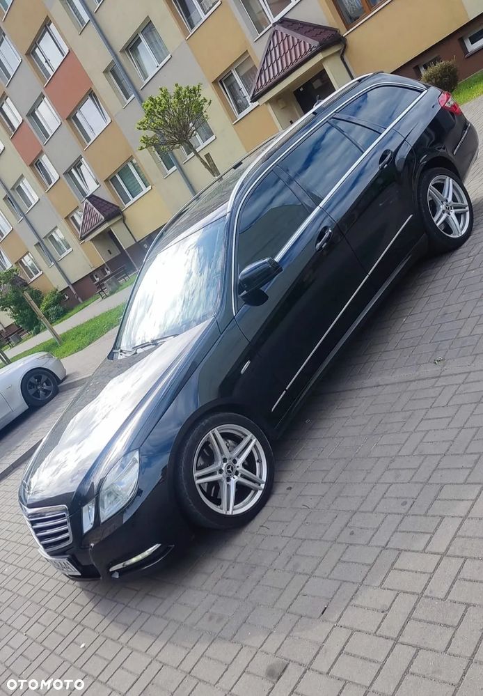 Mercedes-Benz Klasa E 250 CDI 4-Matic BlueEff Avantgarde - 16