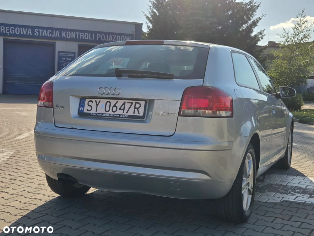 Audi A3 3-drzwiowe 2.0 TDI Ambition - 5