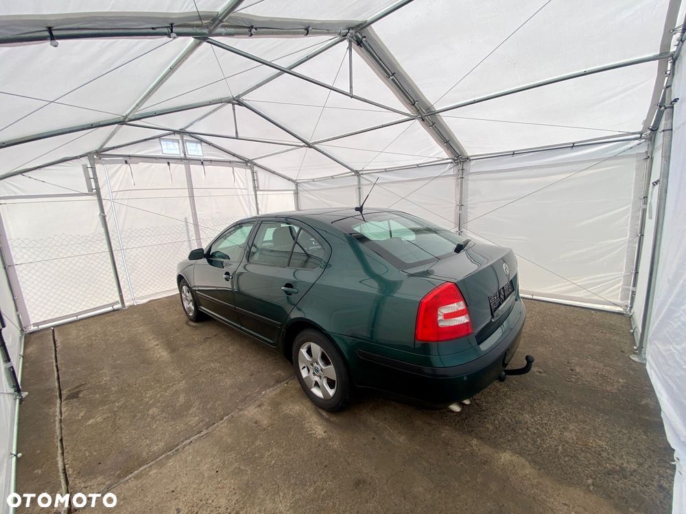 Skoda Octavia 2.0 TDI DPF Elegance - 28