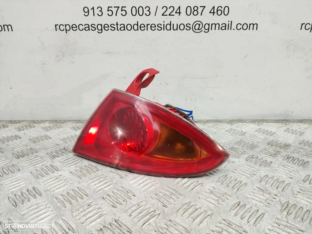 Conjunto Farolins Led Tras Traseiro Direito Esquerdo Seat Leon 1P Fase 1 5 Portas - 8