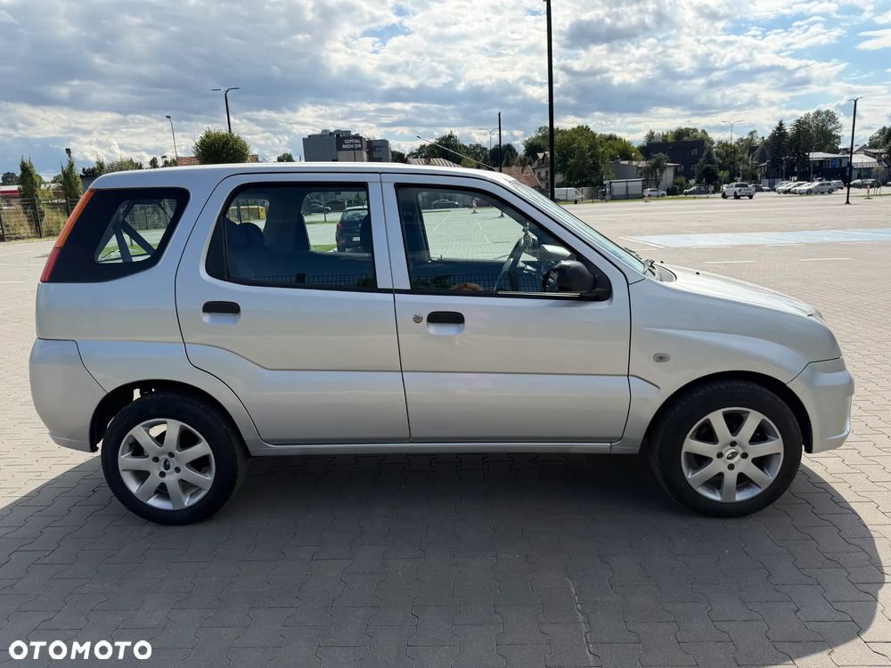 Subaru Justy - 13