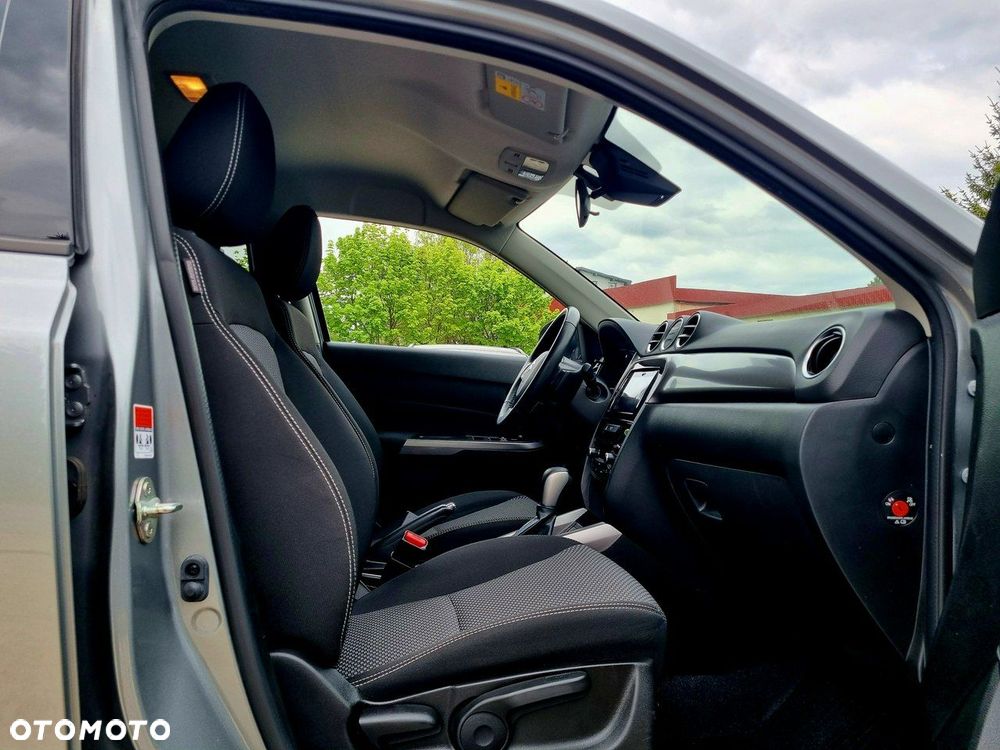 Suzuki Vitara 1.4 Boosterjet Hybrid Automatik Comfort - 14