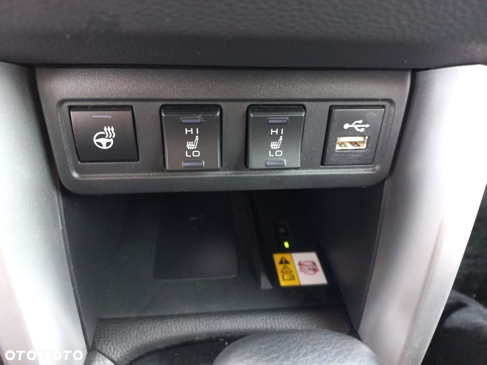 Toyota Corolla Cross 2.0 Hybrid Style - 25