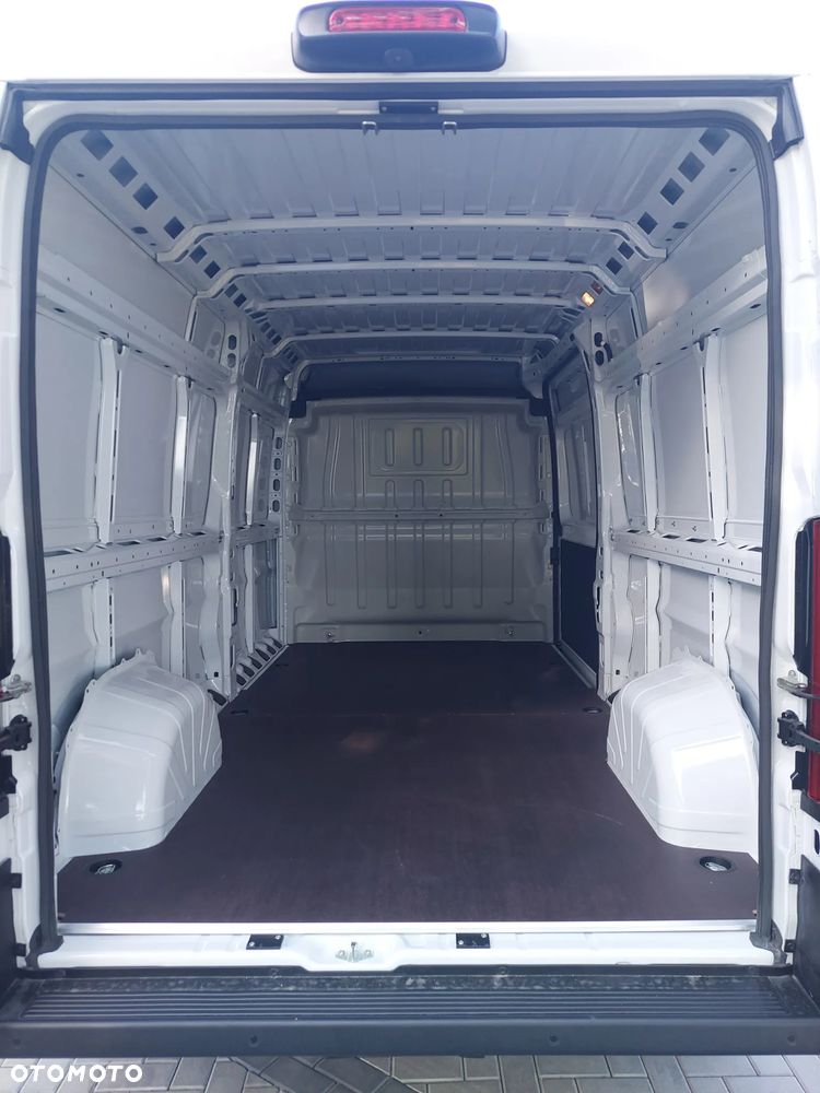 Toyota Proace MAX - 11