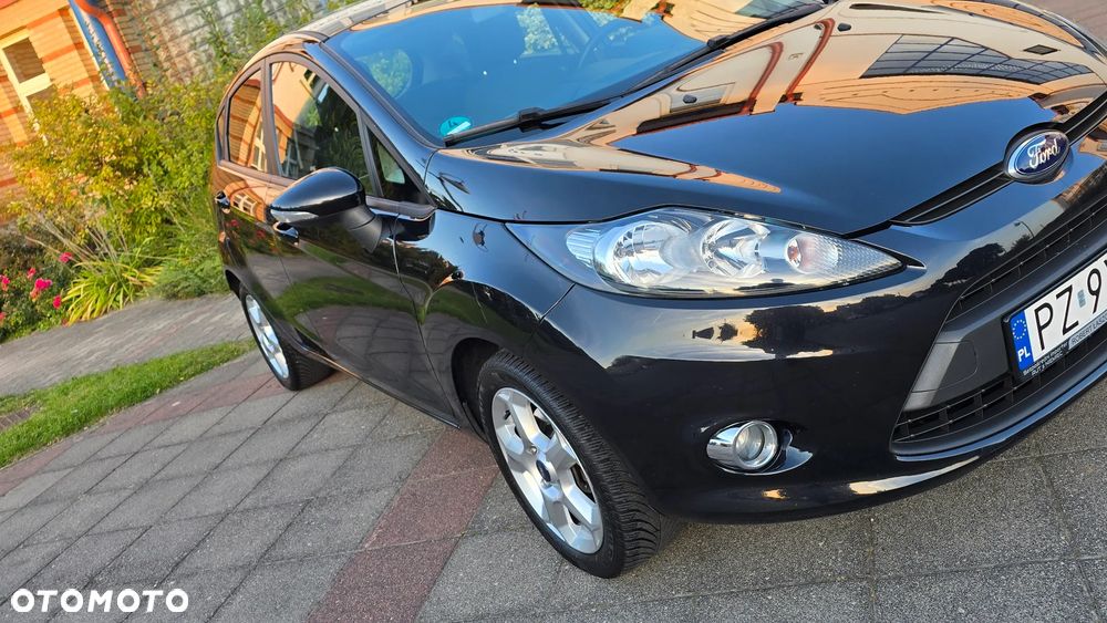 Ford Fiesta - 36