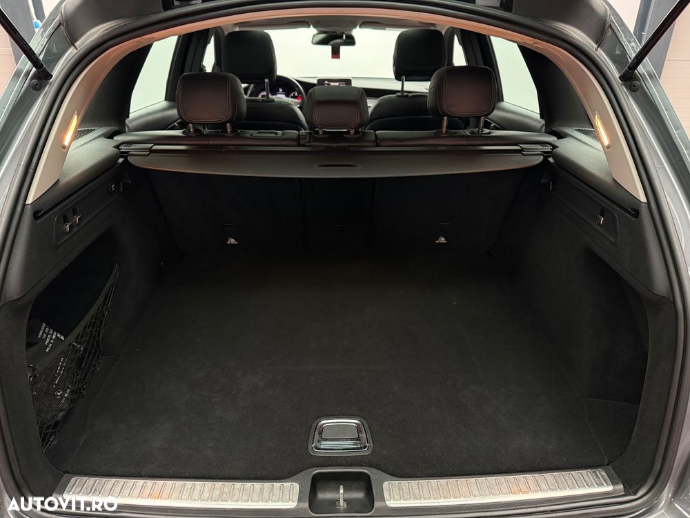 Mercedes-Benz GLC 220 d 4MATIC 9G-TRONIC - 34