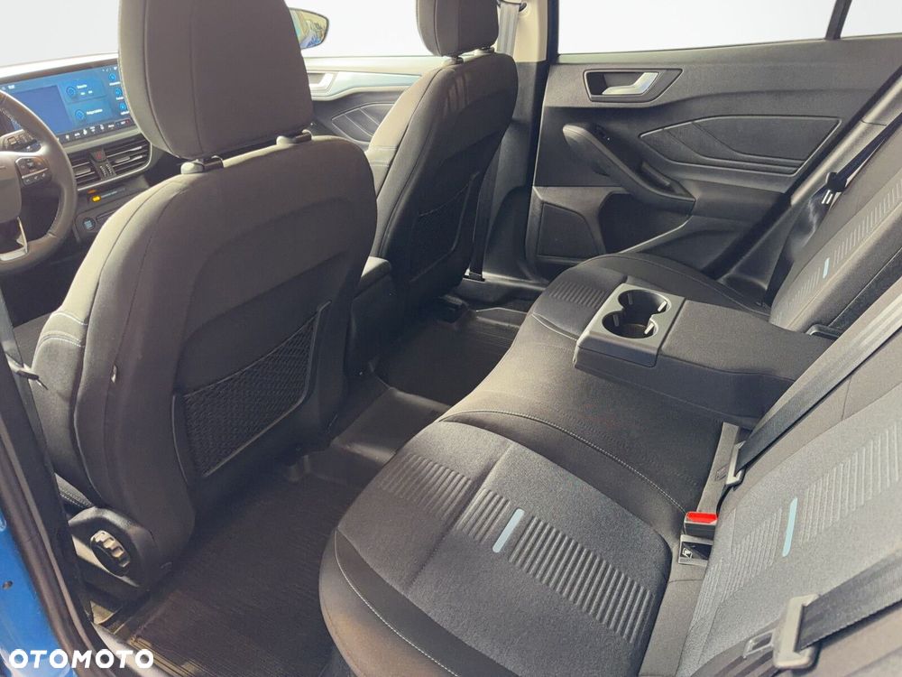 Ford Focus - 13