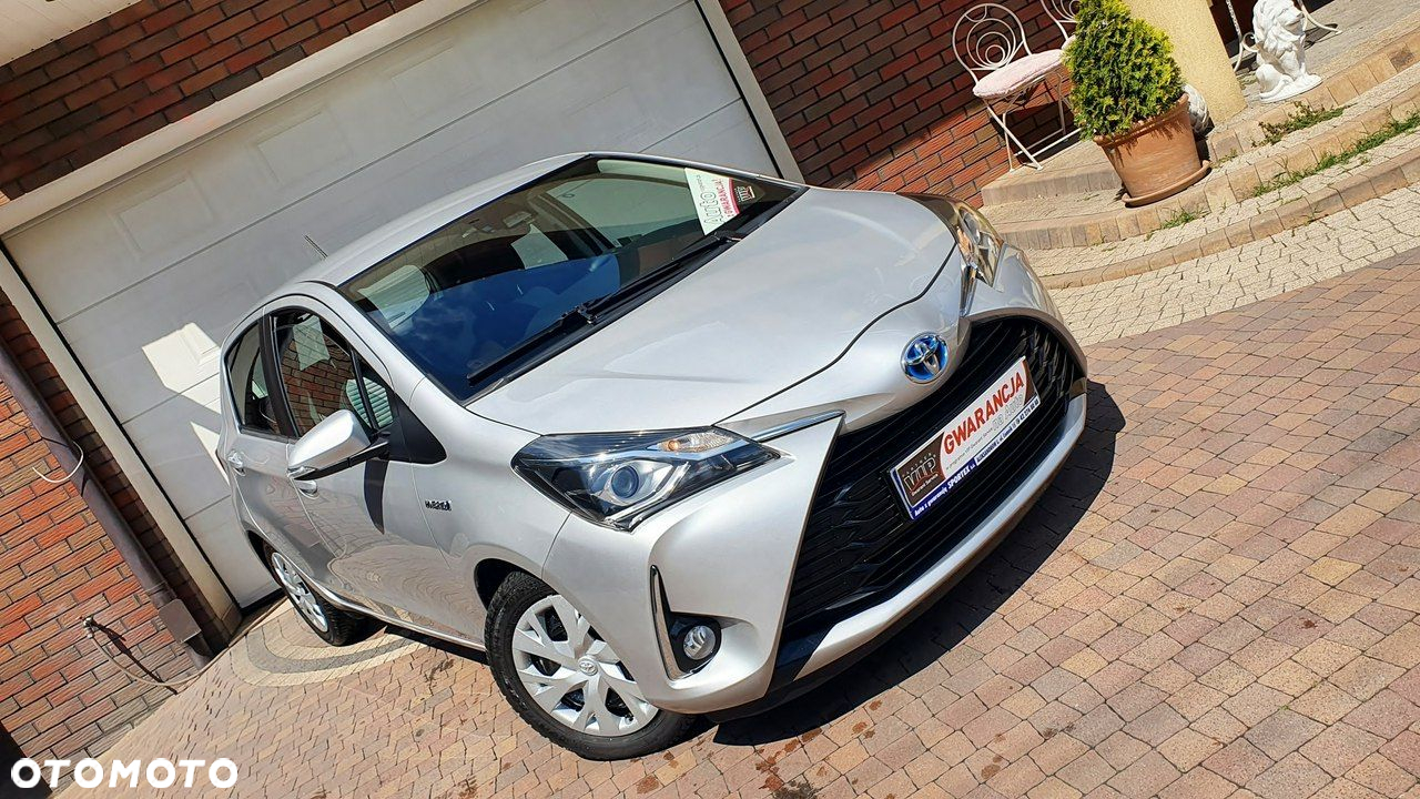 Toyota Yaris - 6
