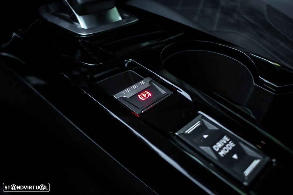 Peugeot e-208 50 kWh GT Line - 22