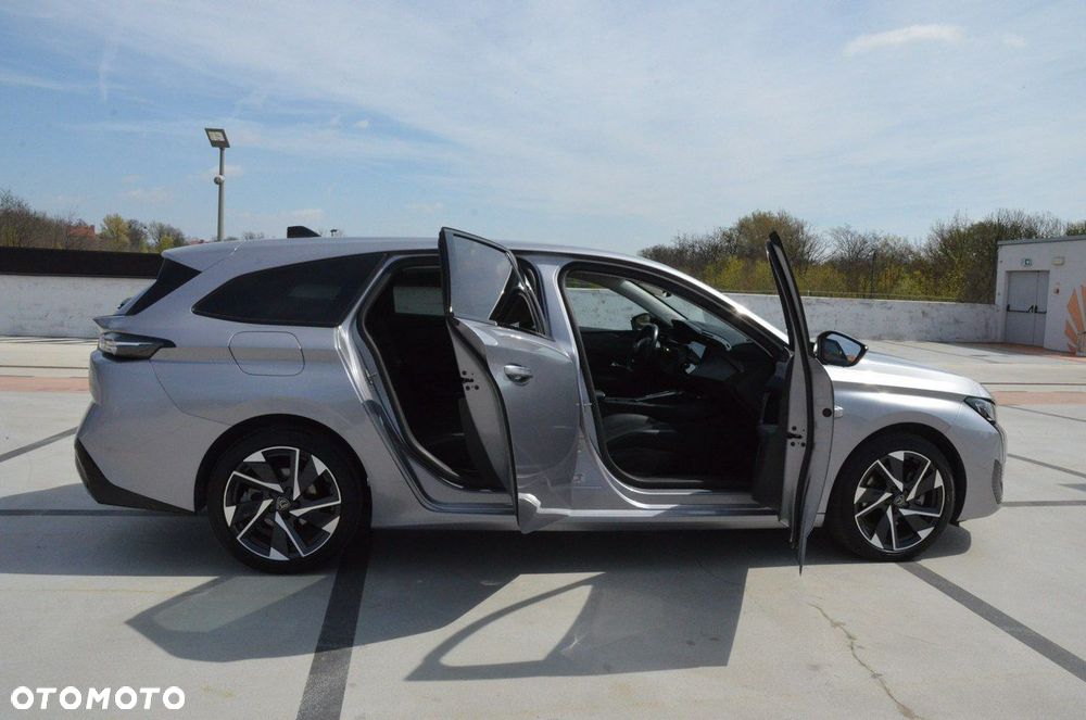 Peugeot 308 1.5 BlueHDi Allure S&S EAT8 - 39