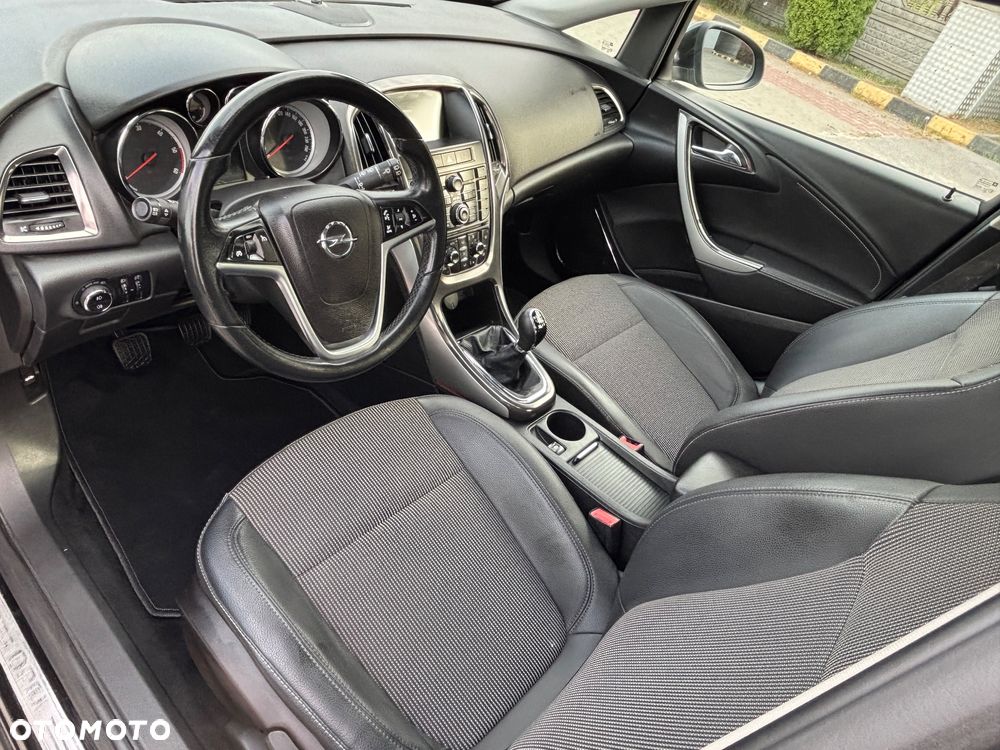 Opel Astra - 18