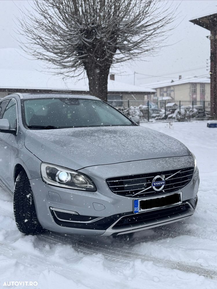 Volvo V60 D5 AWD Basic - 23