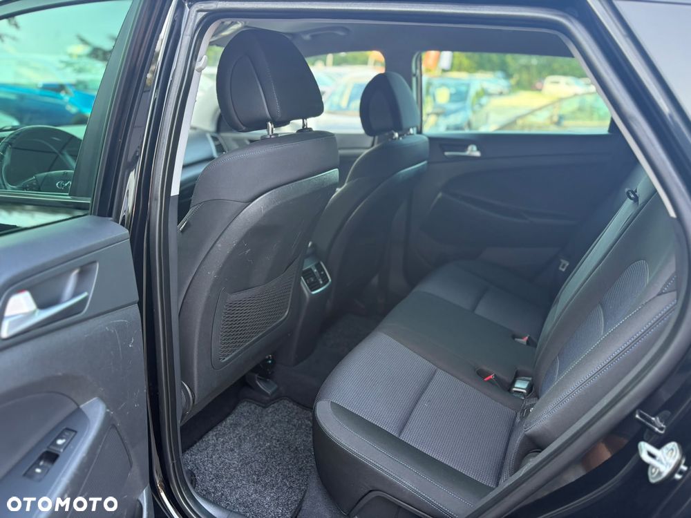 Hyundai Tucson blue 1.7 CRDi 2WD DCT Style - 16