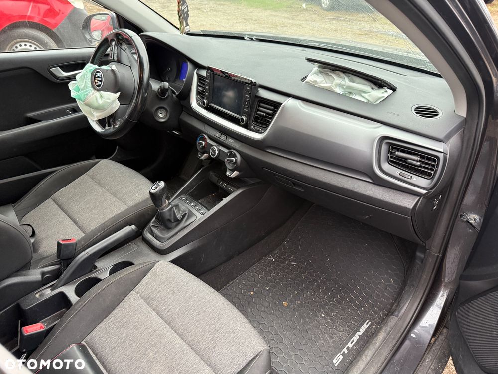Kia Stonic 1.0 T-GDI M - 11