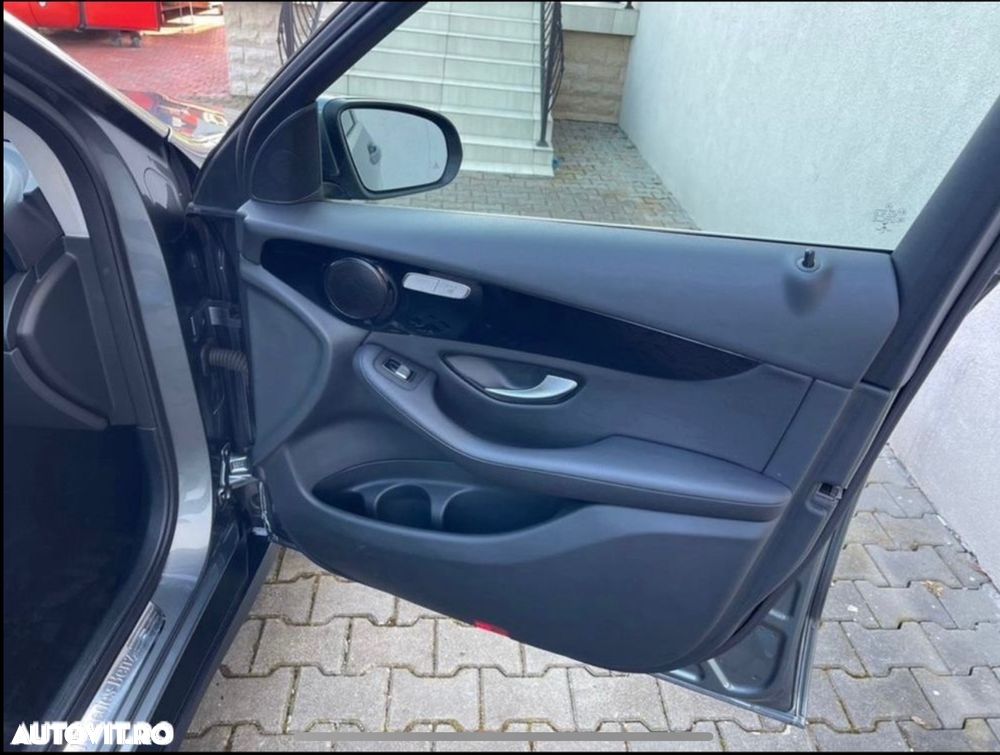 Mercedes-Benz GLC 220 d 4Matic 9G-TRONIC Edition 1 - 13