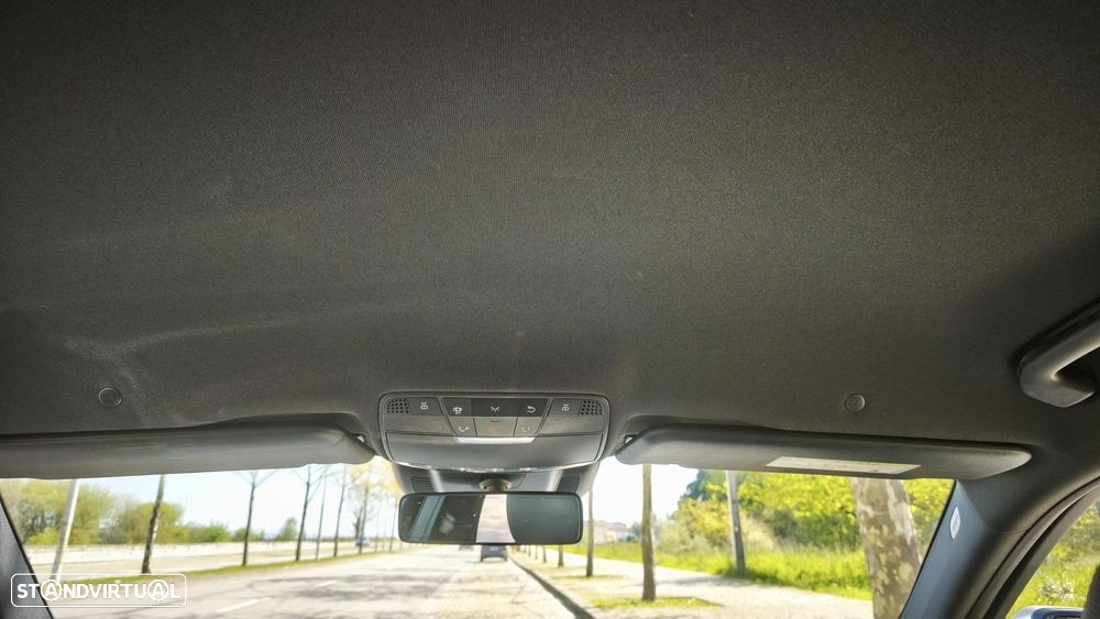 Mercedes-Benz E 220 d Avantgarde+ - 31