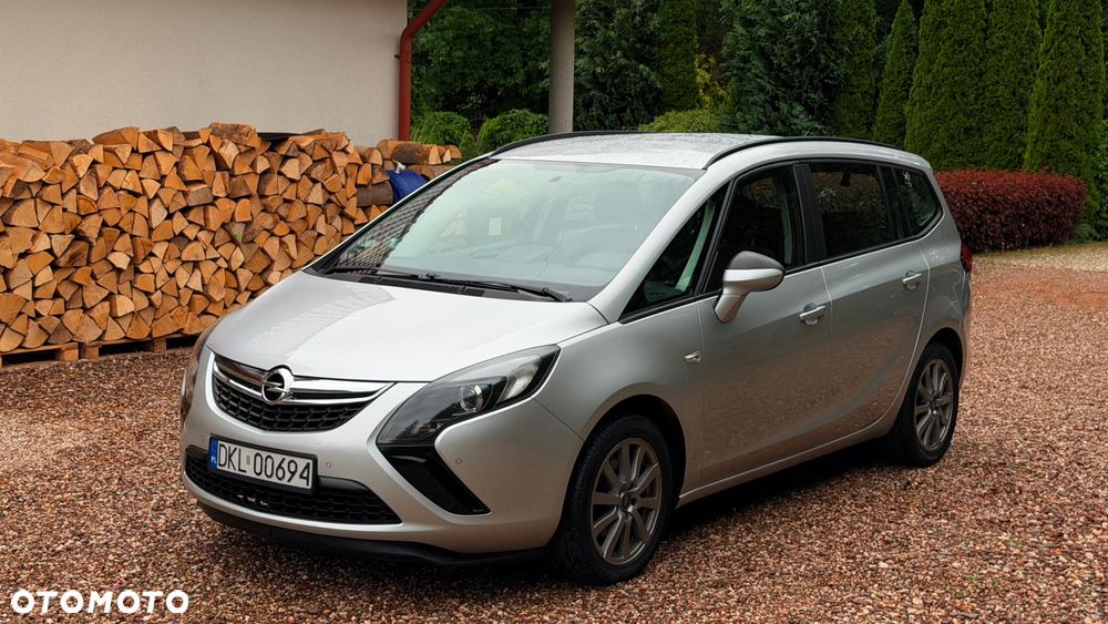 Opel Zafira Tourer 2.0 CDTI Style - 2