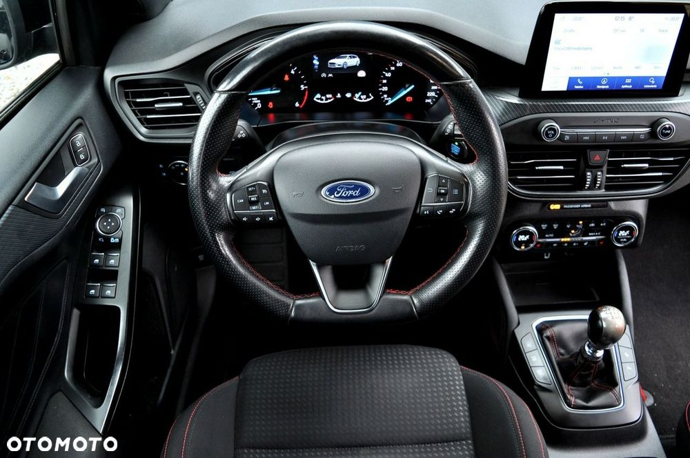 Ford Focus 1.5 EcoBlue Start-Stopp-System ST-LINE DESIGN - 7